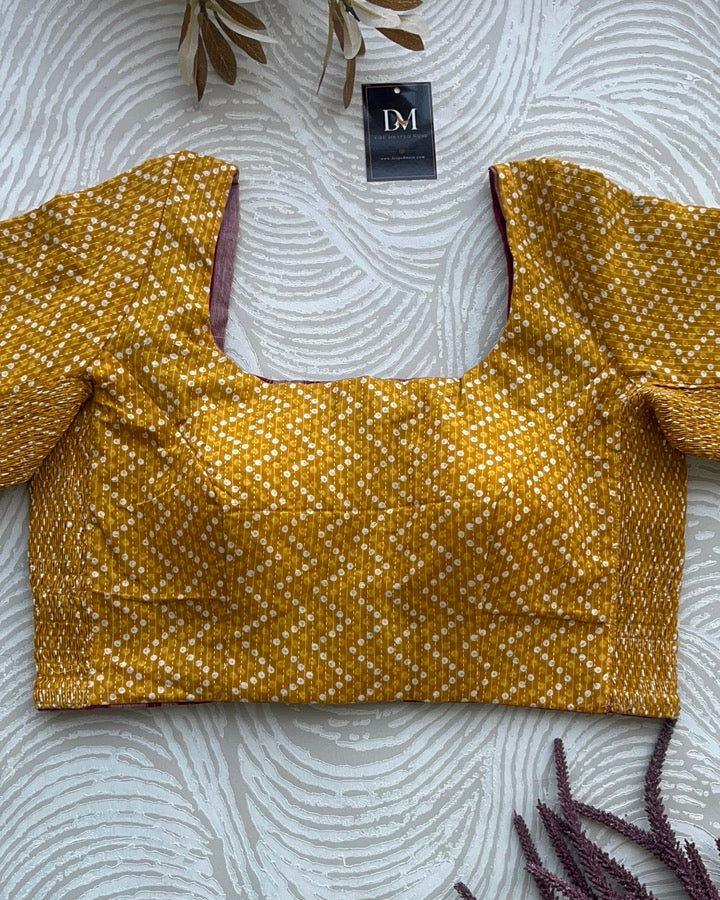 The Dual Muse with Sleeves - Mustard and Red Ikkat