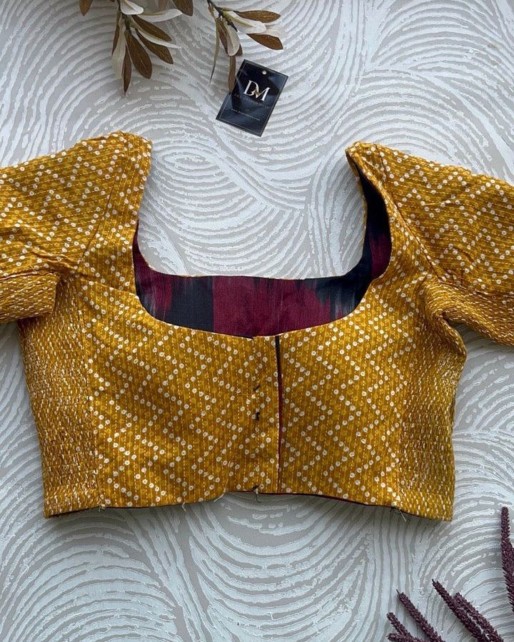 The Dual Muse with Sleeves - Black, Maroon & Mustard