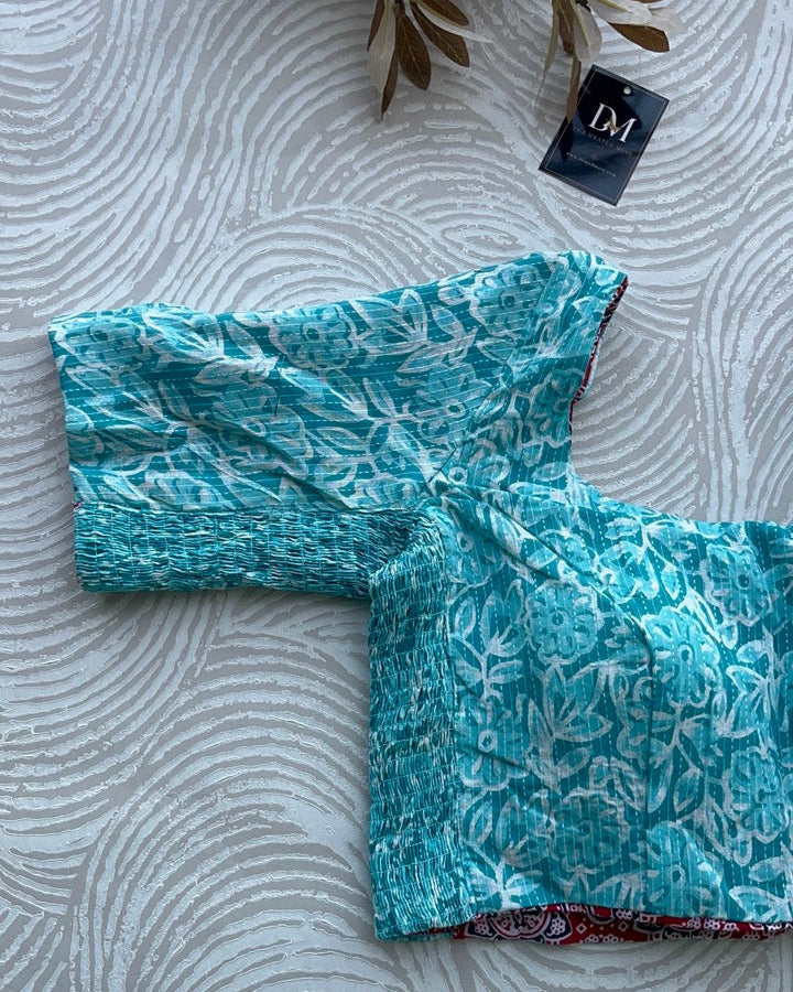 The Dual Muse with Sleeves - Red and Light Blue