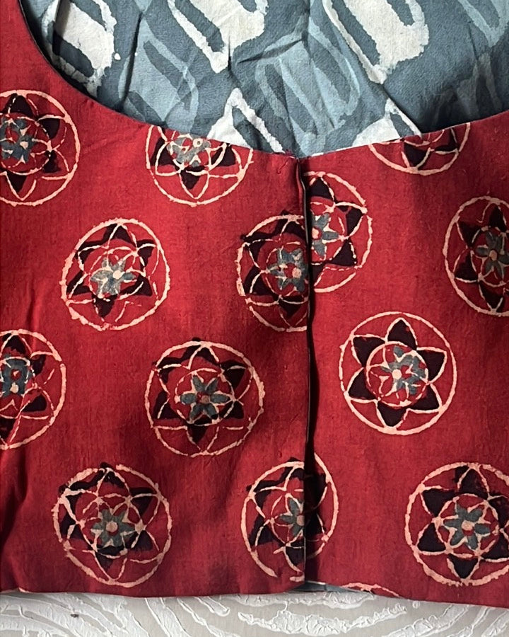 The Dual Muse Reversible Cotton Stretchable Blouse - Red & Grey