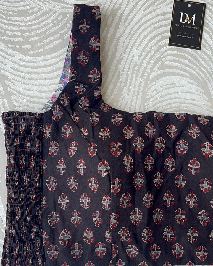 The Dual Muse Reversible Cotton Stretchable Blouse - Black and White Floral